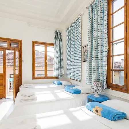 Bouti Ayvalik